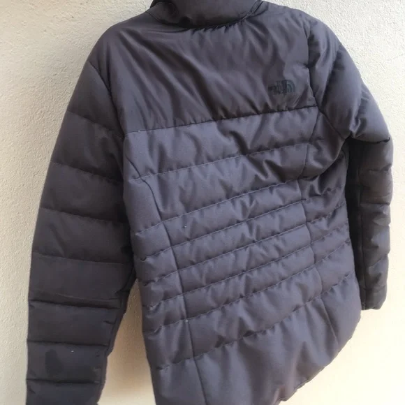 The North Face Women’s Puffer Jacket M - Picture 9 of 9